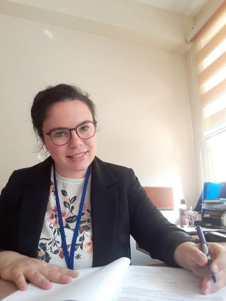 derbent barajinda olu bulunan 2 cocuk annesi kadin son yolculuguna ugurlandi 5 RsYll4Y7
