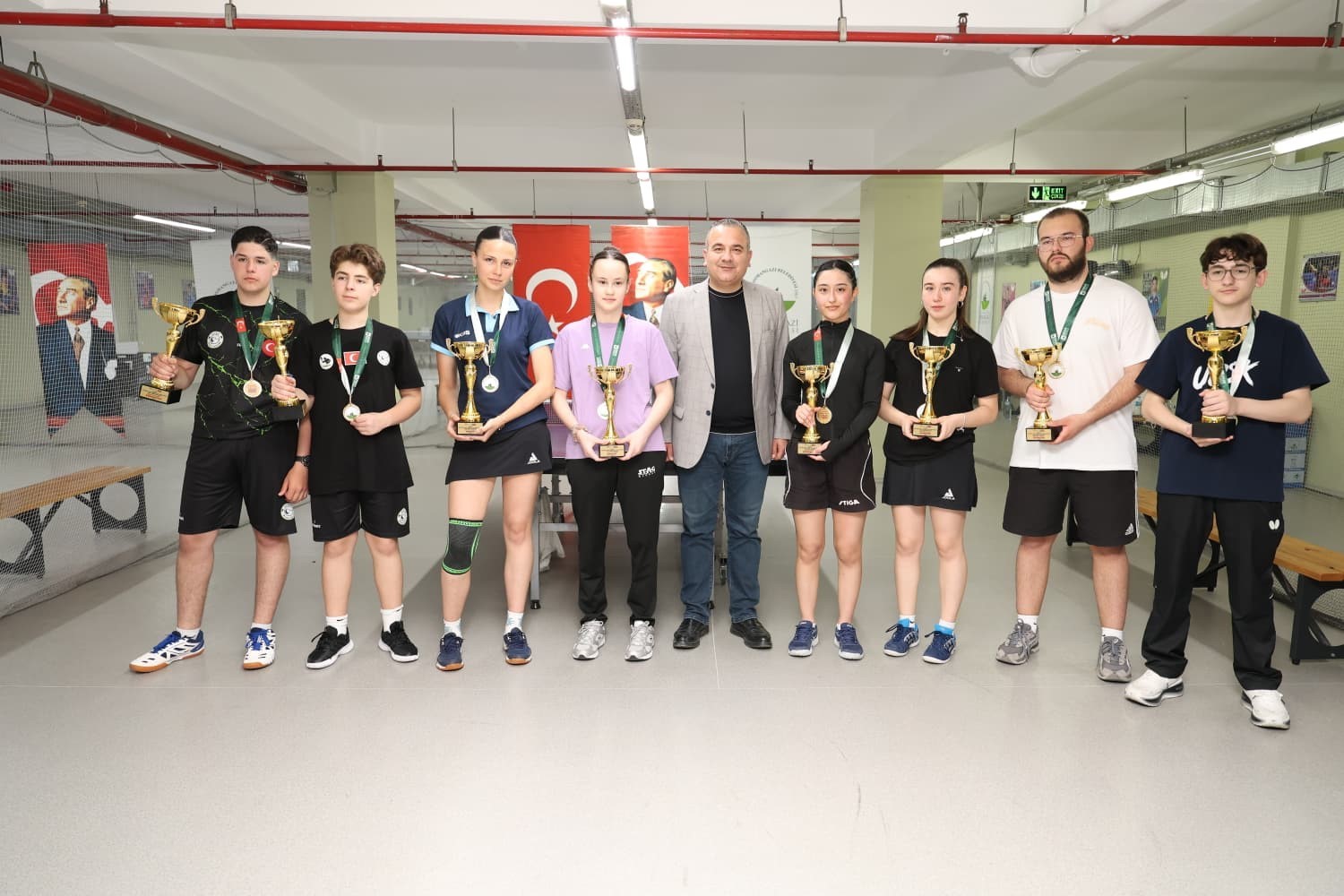 dereceye giren sporcular odullerine kavustu 6 DgTSQ5Tv