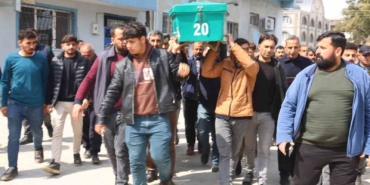dereye-duserek-can-veren-evladini-defneden-acili-baba-en-son-baktigimda-dere-kenarinda-terligi-D3ODhO9y.jpg