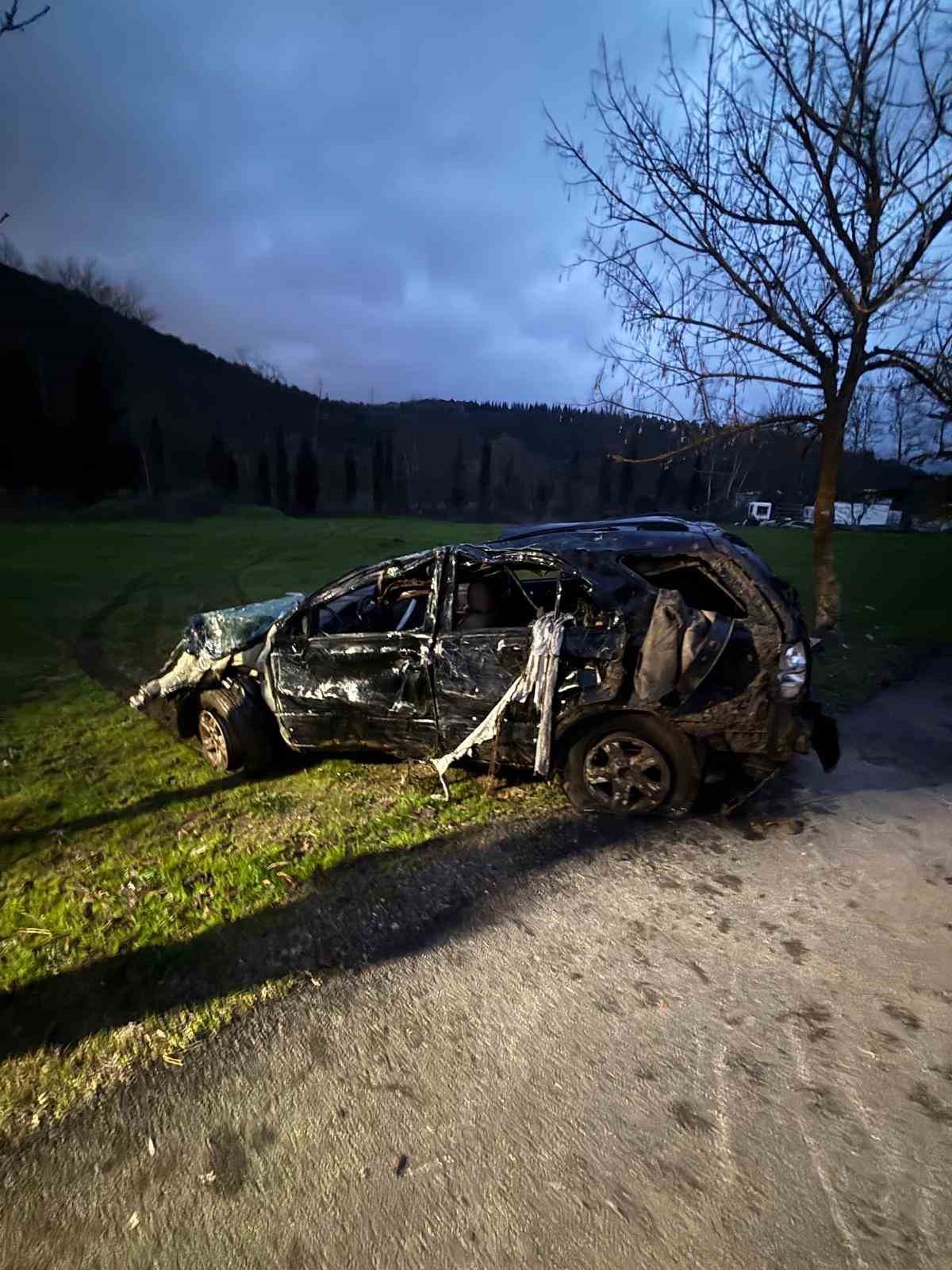 dereye suruklenen arac ertesi gun ortaya cikti 3