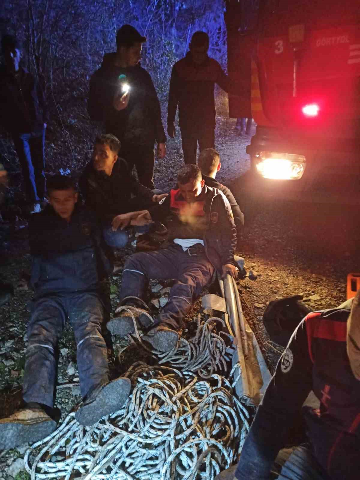 dereye ucan operatoru kurtaran 4 itfaiye personeli oksijen zehirlenmesi yasadi 3 saEDfAtv