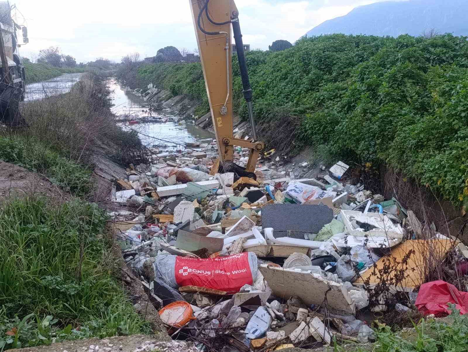dereyi copluge cevirmisler 2 1jJC6pfd