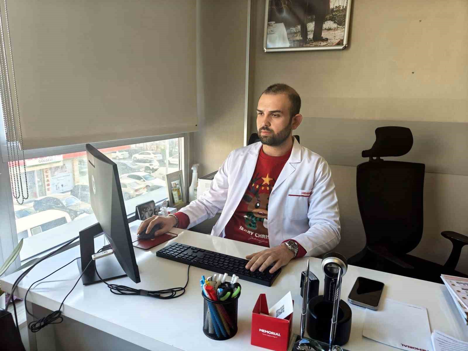 Dermatoloji Uzmanı Muhammed Burak Yücel uyardı: "Sahte botoks gerçekten ölüm saçıyor" 5 dermatoloji uzmani muhammed burak yucel uyardi sahte botoks gercekten olum saciyor 1