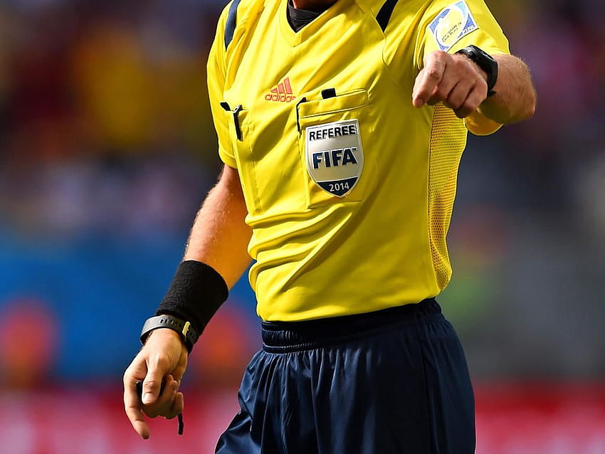desktop wallpaper world cup news bumbling japan ref says he s been enlightened referee 1