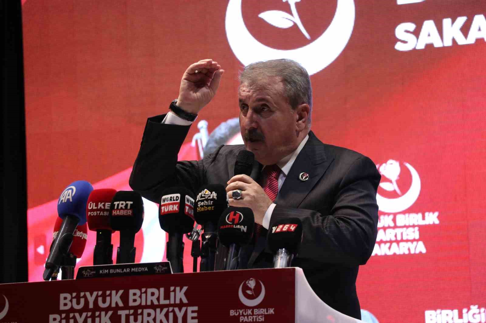 desticiden ahmet turke sert sozler hainlik yapiyor 3 kNYE4H6u