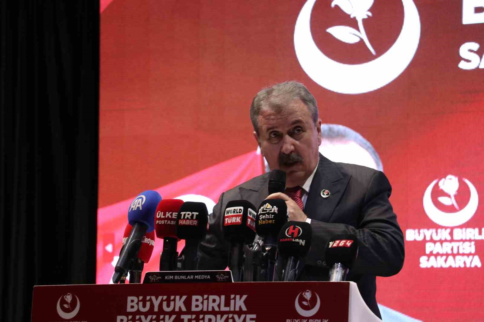 desticiden ahmet turke sert sozler hainlik yapiyor 4 tTGCCtG3