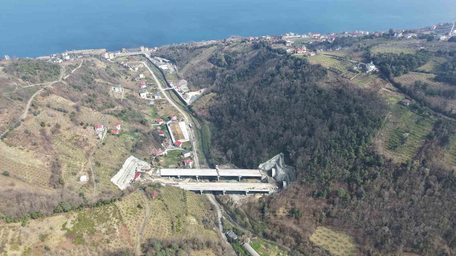 dev viyadukler yukseliyor trabzonda ulasim donusuyor 1 E6wPyeRs