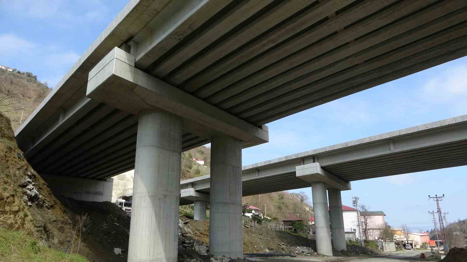 dev viyadukler yukseliyor trabzonda ulasim donusuyor 5 ti9KGMzg