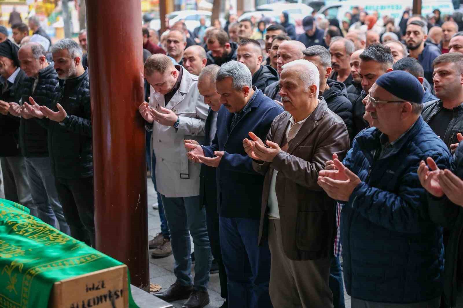 Devlet himayesinde yetişti, son yolculuğuna protokol uğurladı 6 devlet himayesinde yetisti son yolculuguna protokol ugurladi 2