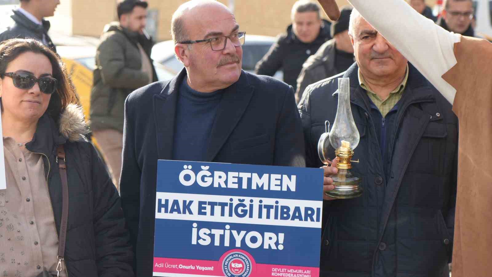 devlet memurlari konfederasyonu baskani kaya en az yuzde 30 refah payi eklenmeden yapilacak hicbir CedDTrV6