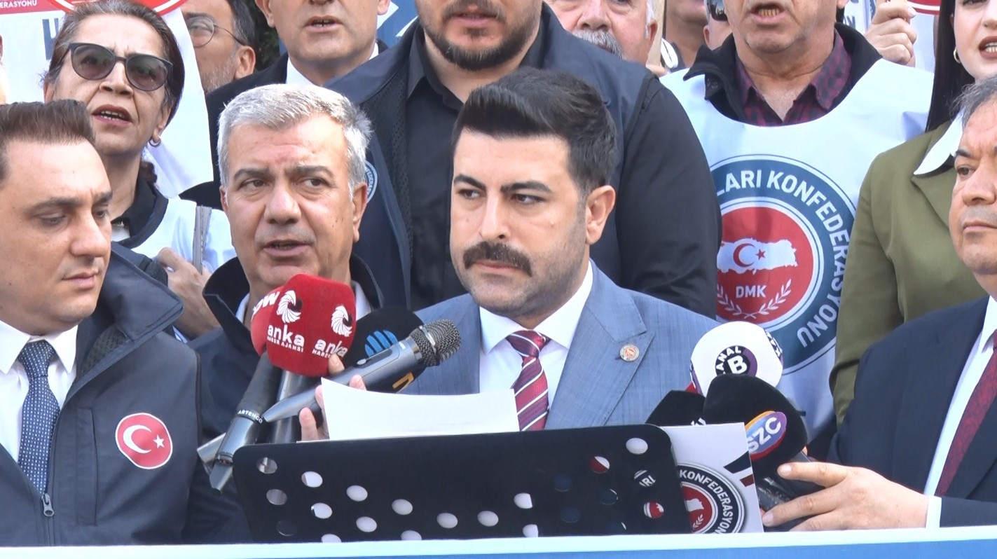 devlet memurlari konfederasyonu baskani kaya tum kamu calisanlarina 3600 ek gosterge verilsin 0 VLhj9t83