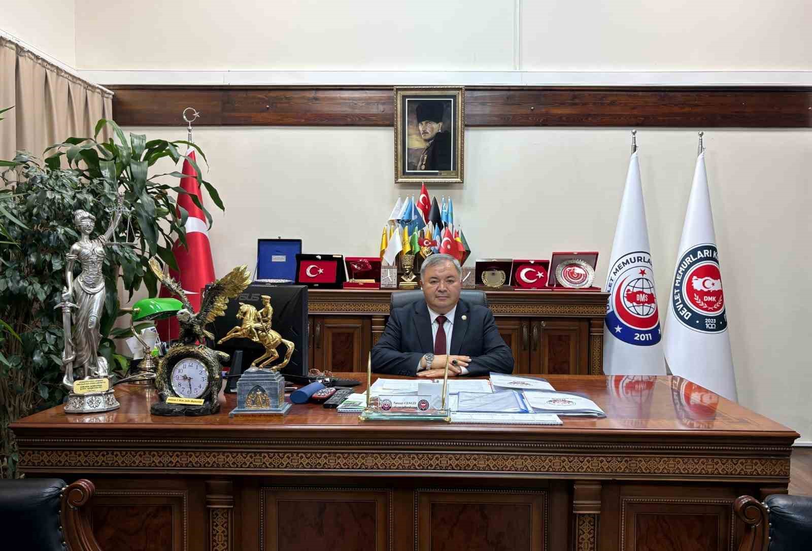 Devlet Memurları Konfederasyonu Genel Sekreteri Cengiz: "Kariyer meslek mensupları, maddi ve manevi tatminsizlik nedeniyle kurumu terk etmektedir" 6 devlet memurlari konfederasyonu genel sekreteri cengiz kariyer meslek mensuplari maddi ve manevi tatminsizlik nedeniyle NC3SHzmJ