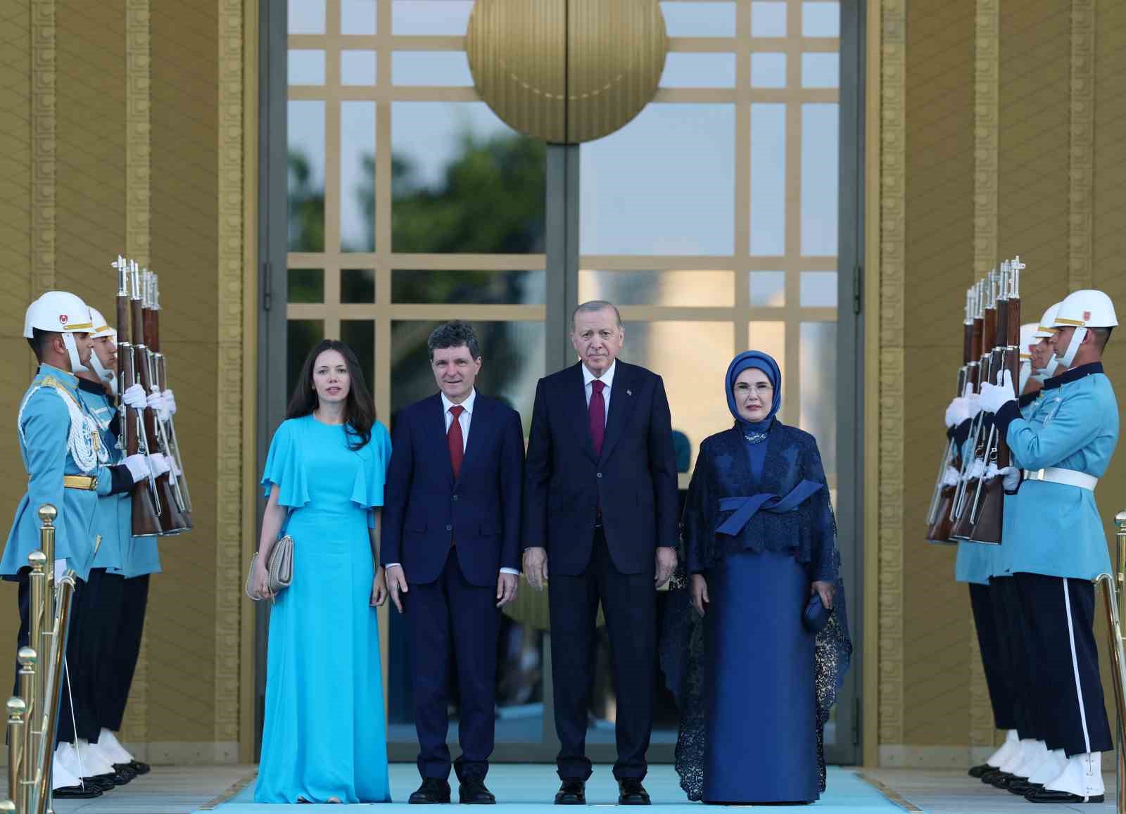 devlet ve hukumet baskanlari ile esleri onuruna cumhurbaskanligi kulliyesinde resepsiyon verildi 18 k4AJfEjK