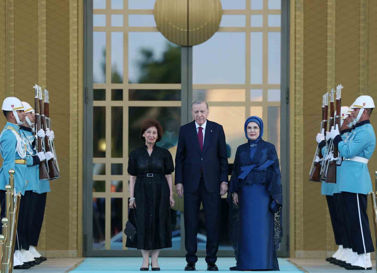 devlet ve hukumet baskanlari ile esleri onuruna cumhurbaskanligi kulliyesinde resepsiyon verildi 29 M2Eihpvw
