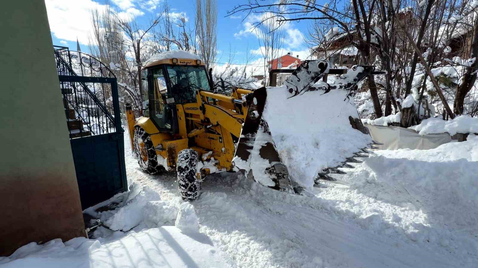 devletten beklemedi kardan kapanan koy yollarini kendi acti 1 3E9cAshb