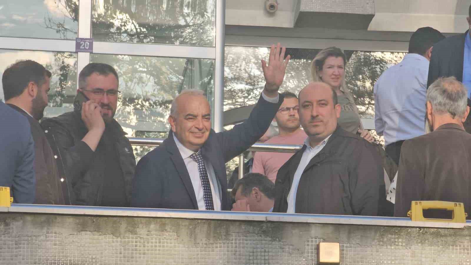 Devrek davasında ilk duruşma tamamlandı: Eski Başkan Bozkurt’un ev hapsi kaldırıldı 4 devrek davasinda ilk durusma tamamlandi eski baskan bozkurtun ev hapsi kaldirildi 0 MX7jZeJN