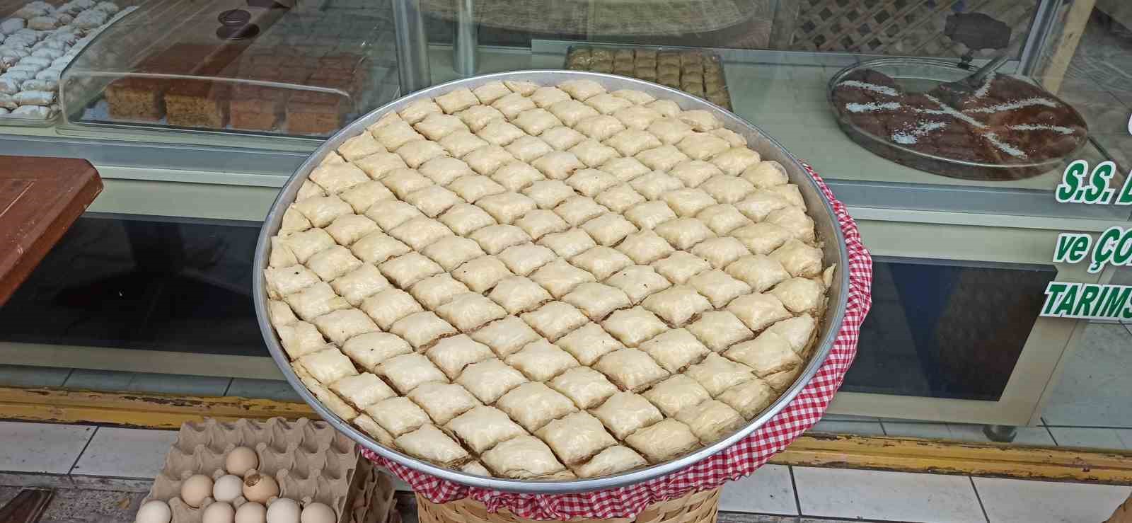 devrekin tescilli beyaz baklavasi bayram sofralarina hazirlaniyor 2 bpJLYlar