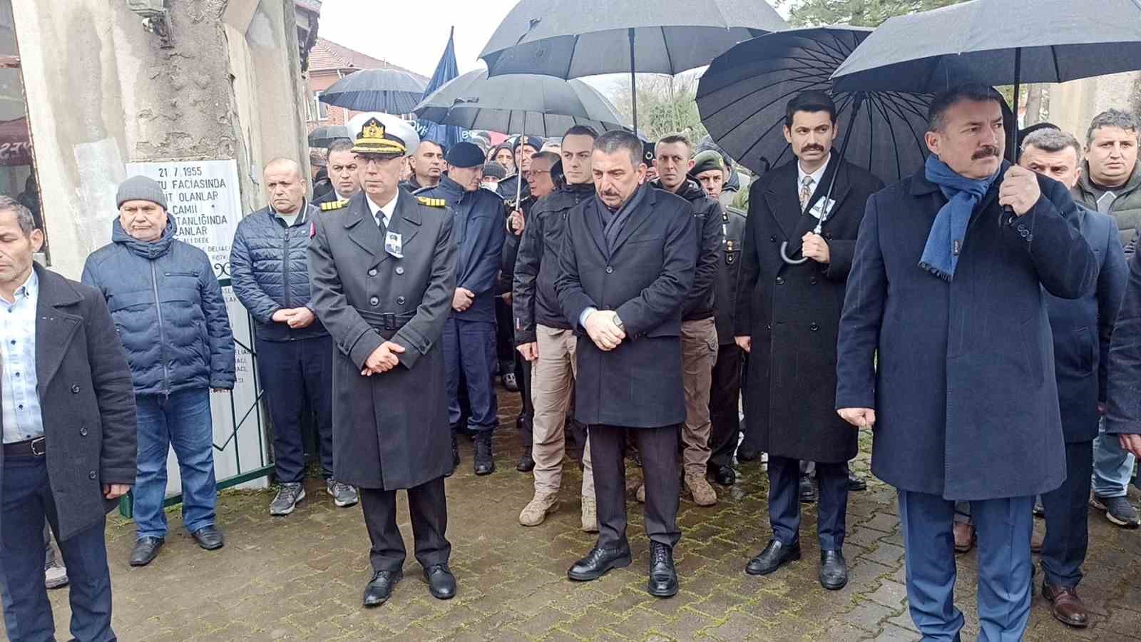 devrekli kibris gazisi son yolculuguna dualarla ugurlandi 0 33kt1m7J