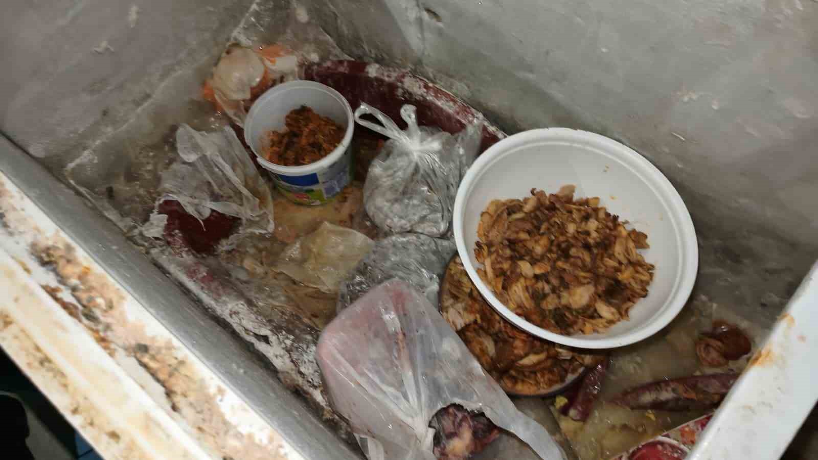 devrekte sagliga uygunsuz pide imalati yapan is yeri muhurlendi 1