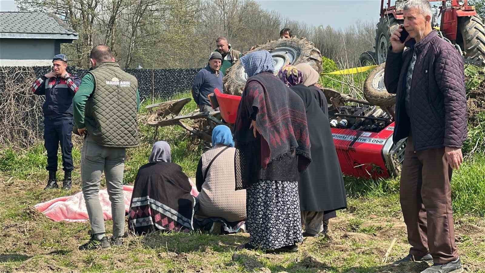 devrilen traktorun altinda kalarak hayatini kaybetti 4 tet8YbZv
