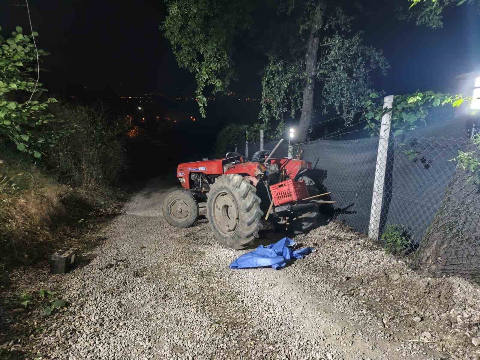devrilen traktorun surucusu hayatini kaybetti 2