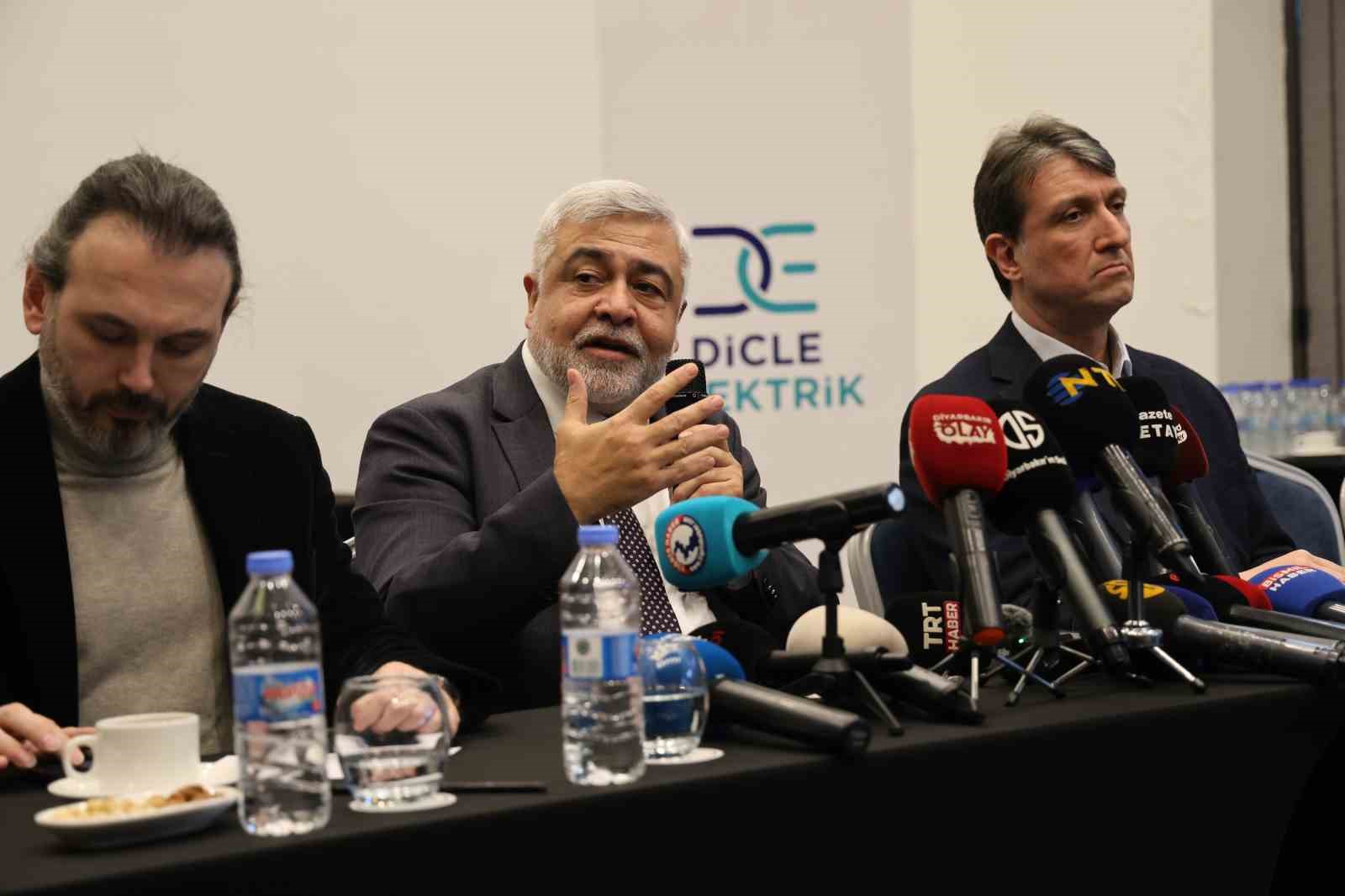 Dicle Elektrik 14 yılda sorumluluk bölgesindeki 6 ile 70 milyar yatırım yaptı 6 dicle elektrik 14 yilda sorumluluk bolgesindeki 6 ile 70 milyar yatirim yapti 2 qiGUwnVq