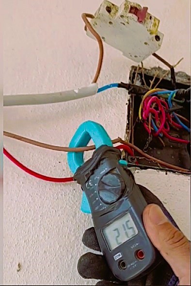 dicle elektrik kacak elektrik denetiminde ilginc olay 0 KAaLskGz