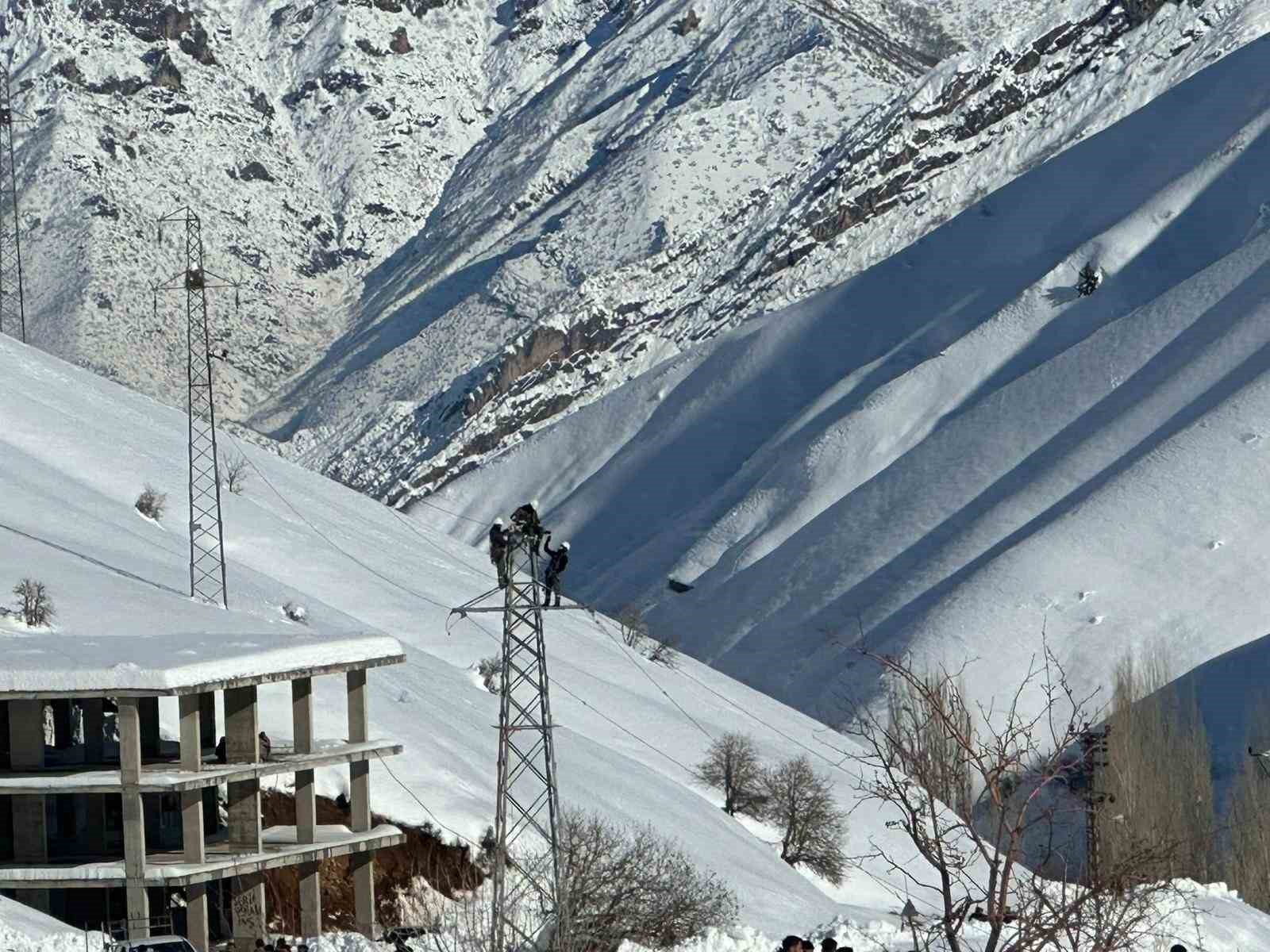 dicle elektrikten zorlu kis sartlarinda kesintisiz enerji mesaisi 3 Zf9YCjTT