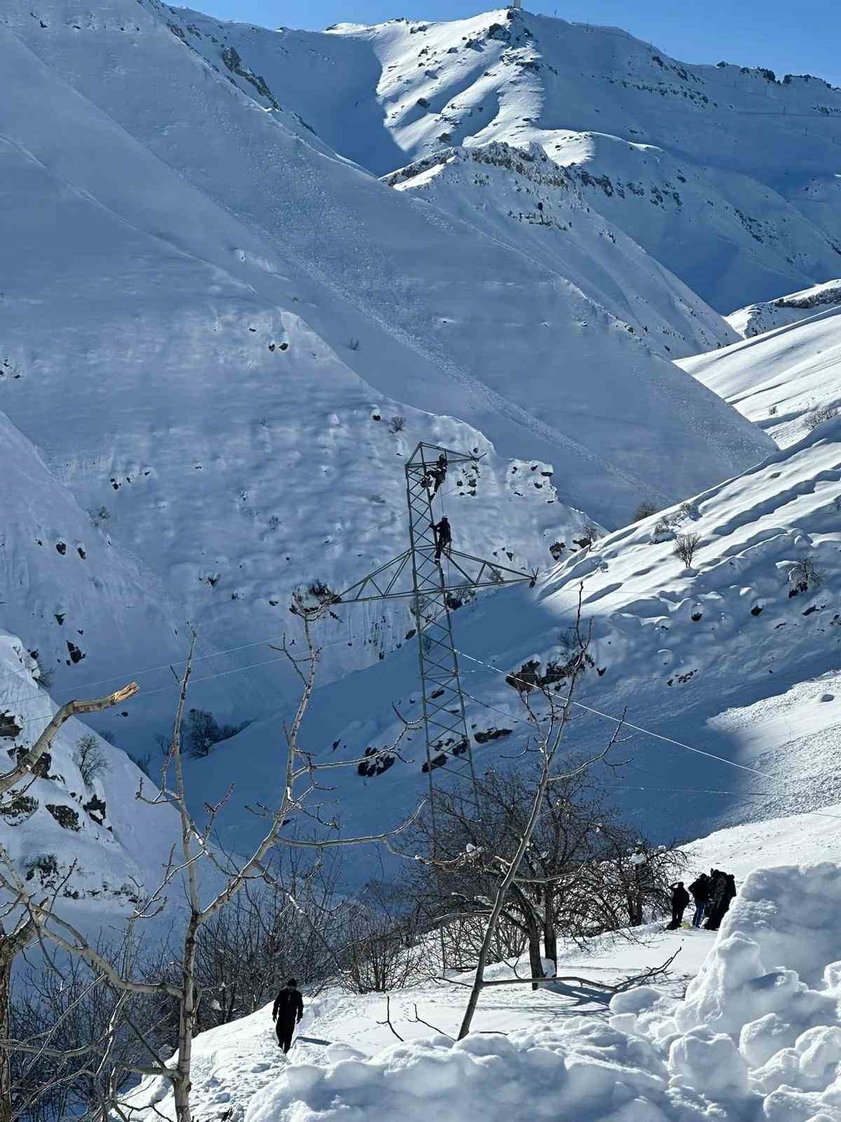 dicle elektrikten zorlu kis sartlarinda kesintisiz enerji mesaisi 4 ORaDHIuP