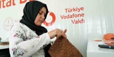 dijital-benim-isim-projesiyle-61-binden-fazla-kadin-kursiyere-ulasildi-hImiOzh7.jpg