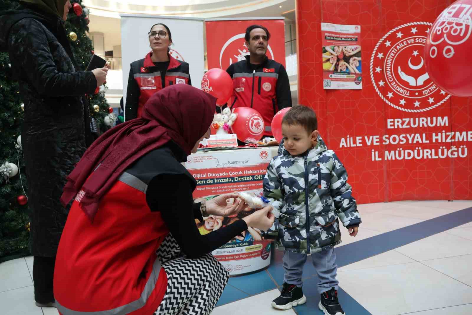 Dijital dünyada çocuk haklarına destek için Erzurum’da imza kampanyası 4 dijital dunyada cocuk haklarina destek icin erzurumda imza kampanyasi 0 IEG7qq8i