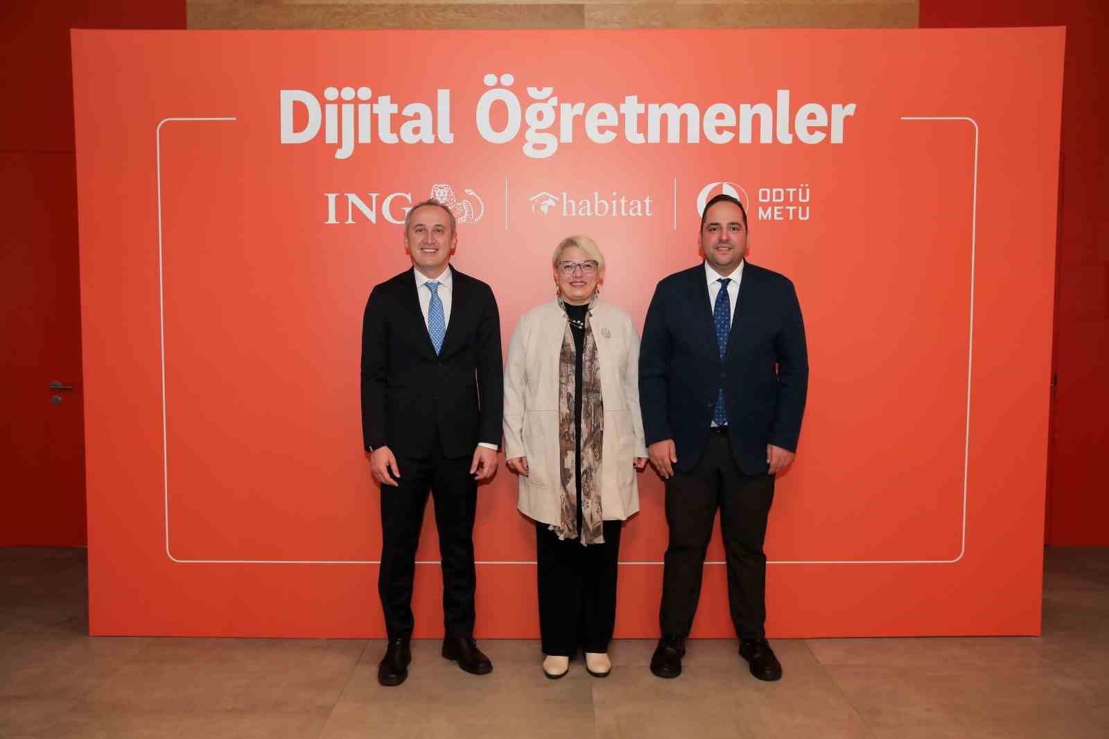 dijital ogretmenler projesi yenilendi 1 u6udB9jC