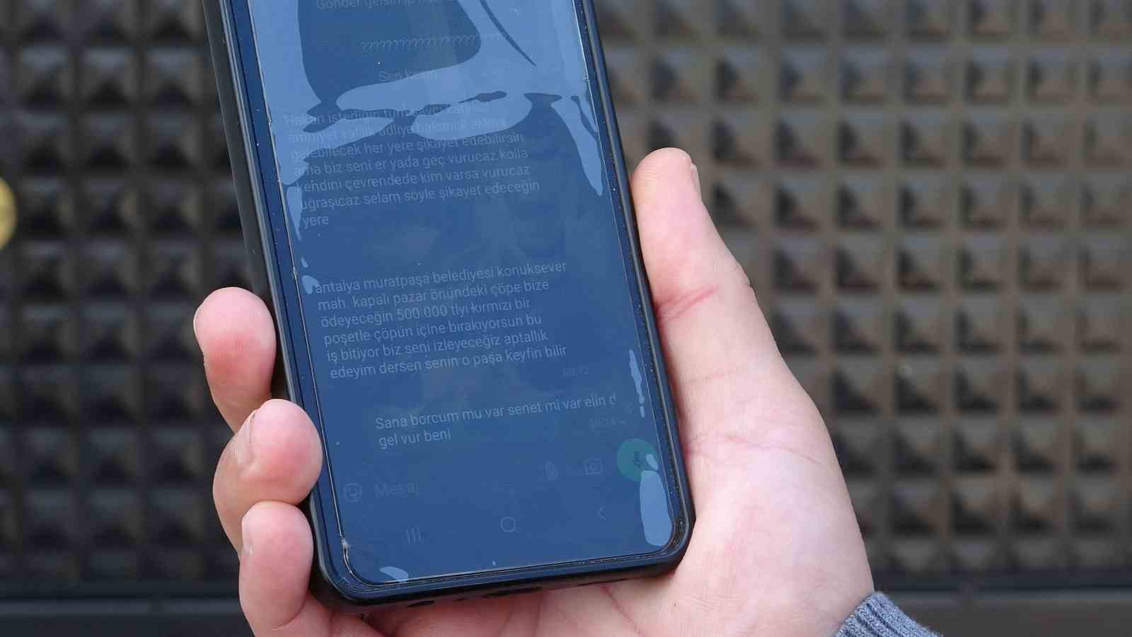 dijital santaj 500 bin tl isteyip kapisina onlarca kurye nakliyeci ambulans ve cenaze araci QtmhzN56