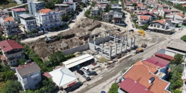 dikilinin-yeni-itfaiye-binasi-hizla-yukseliyor-6ADyERig.jpg