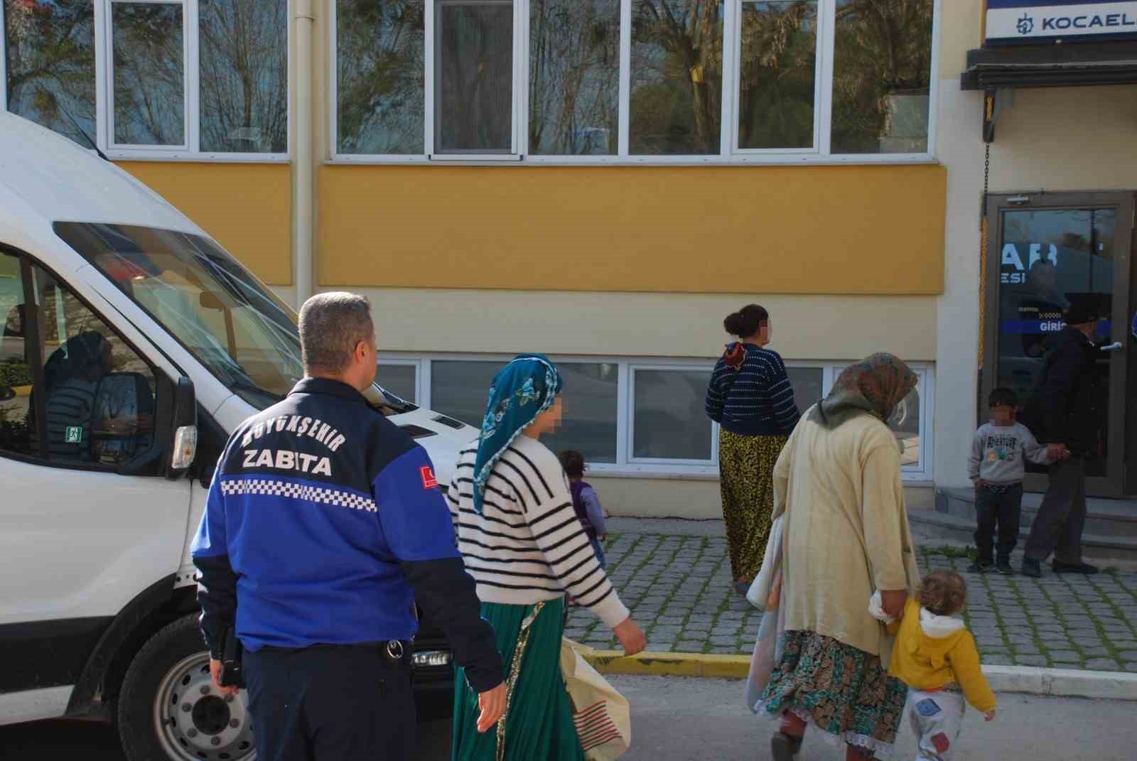 dilencinin uzerinden cikan para say say bitmedi 2 QnJYsNdu