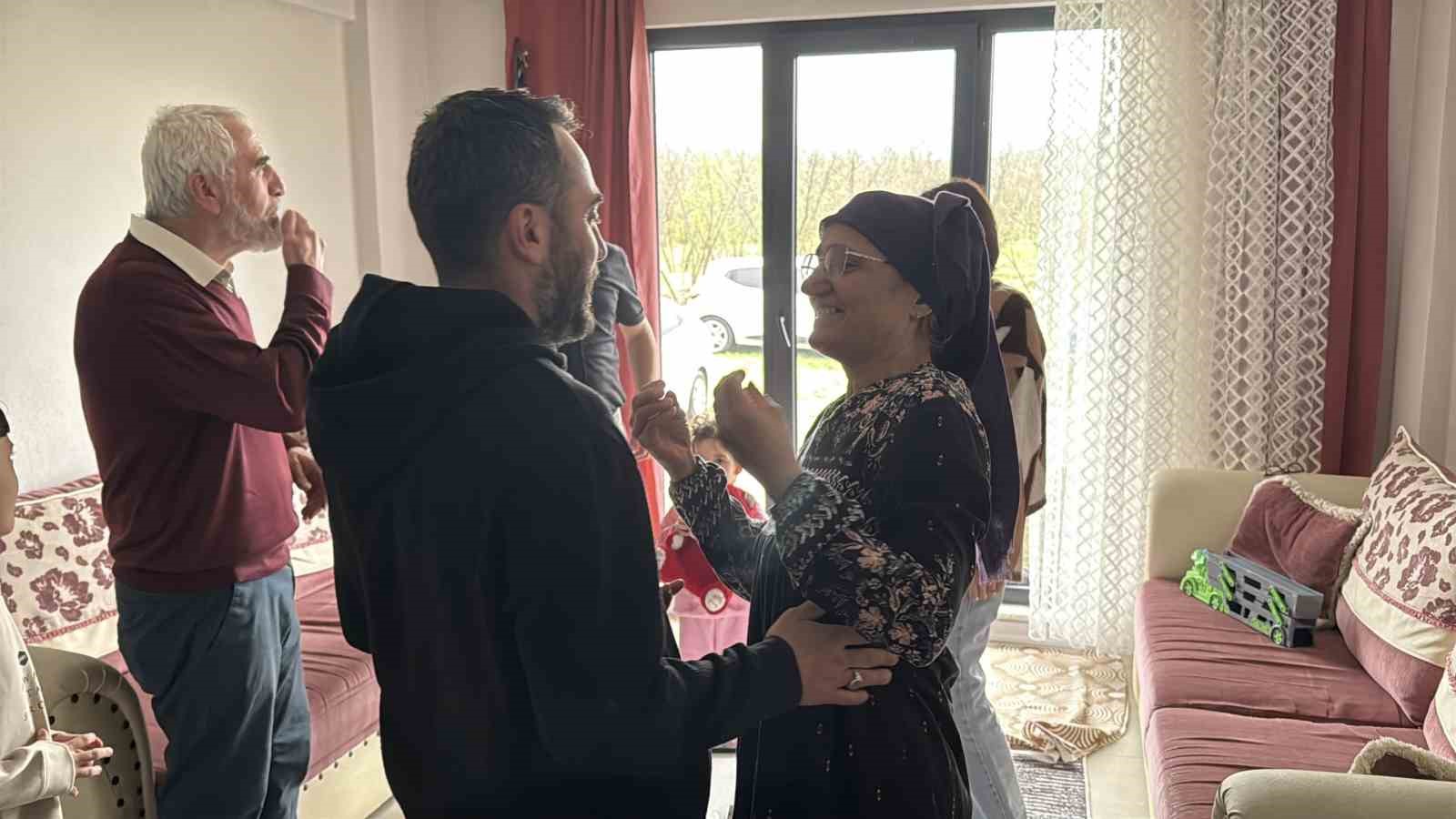diller sustu sevgi konustu bu bayram herkesi duygulandirdi 1 wROAe4e5