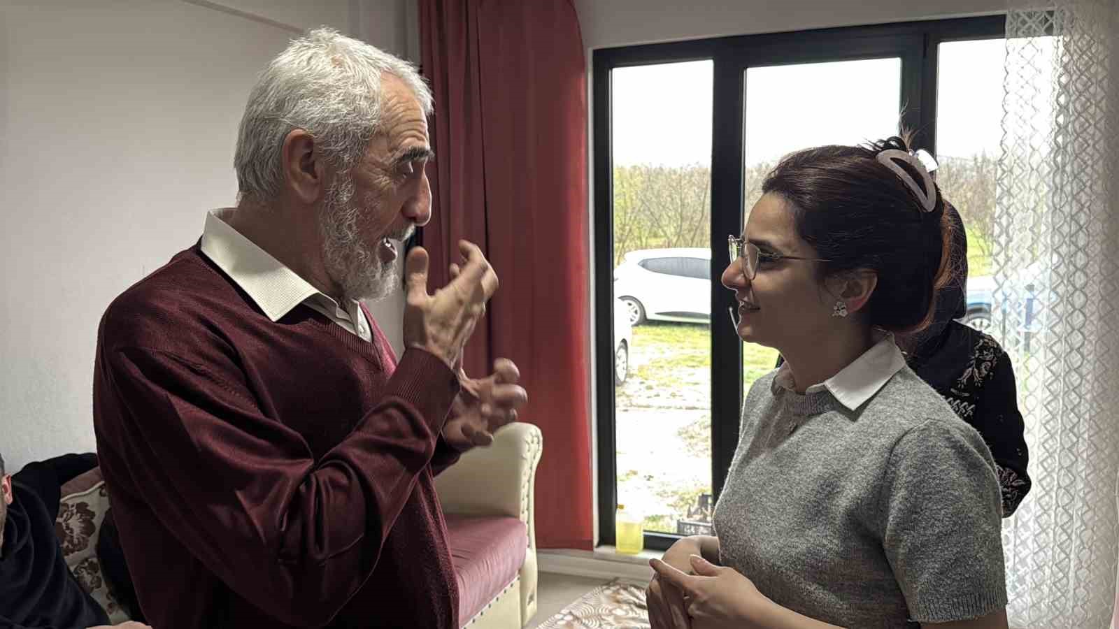diller sustu sevgi konustu bu bayram herkesi duygulandirdi 3