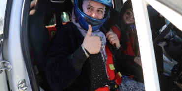 dimili-kadinlardan-copilot-deneyimi-ymsuL9kU.jpg
