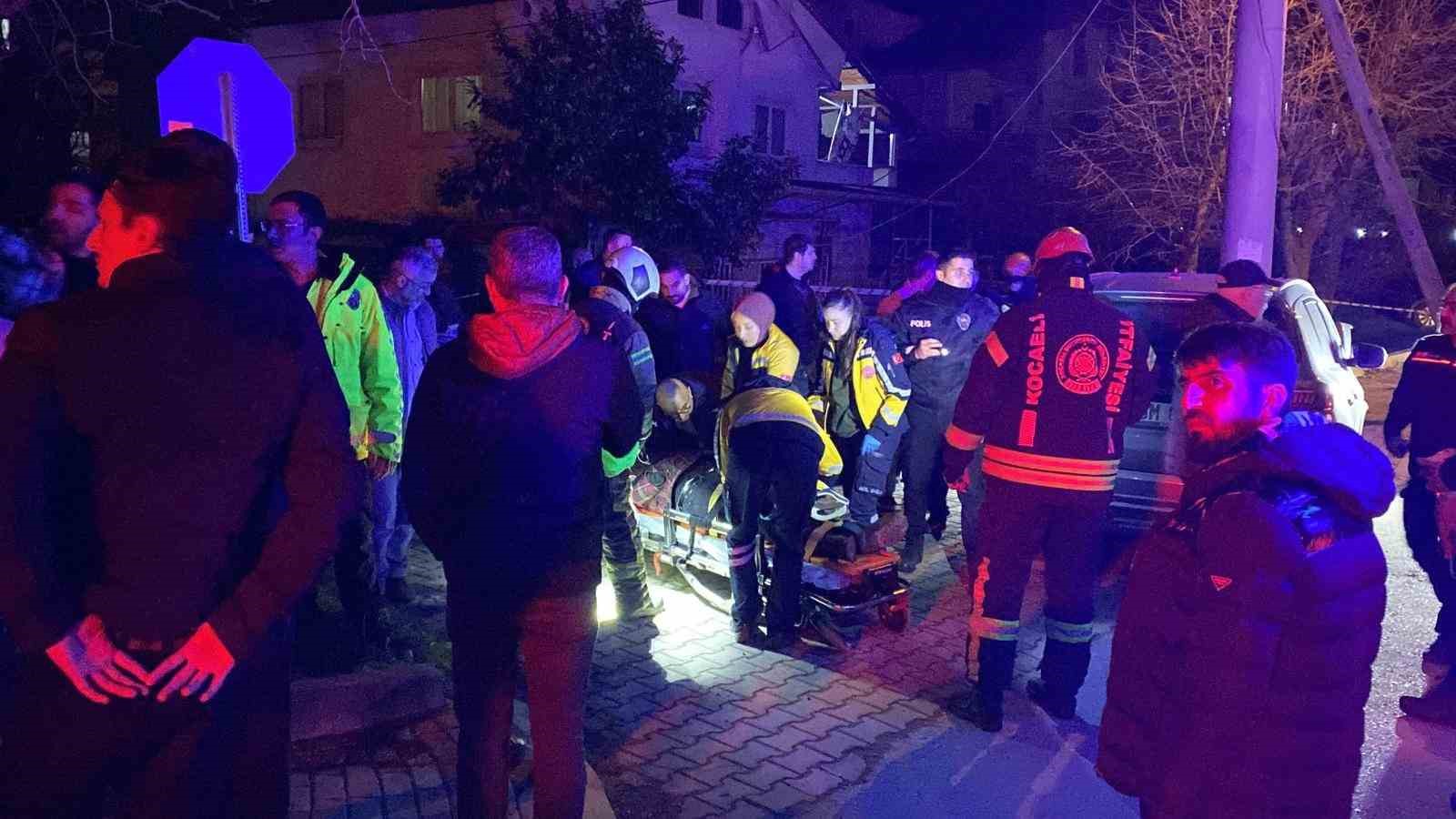 Direğine çarpan araç hurdaya döndü: 1 yaralı 4 diregine carpan arac hurdaya dondu 1 yarali 0 62yUS3HK