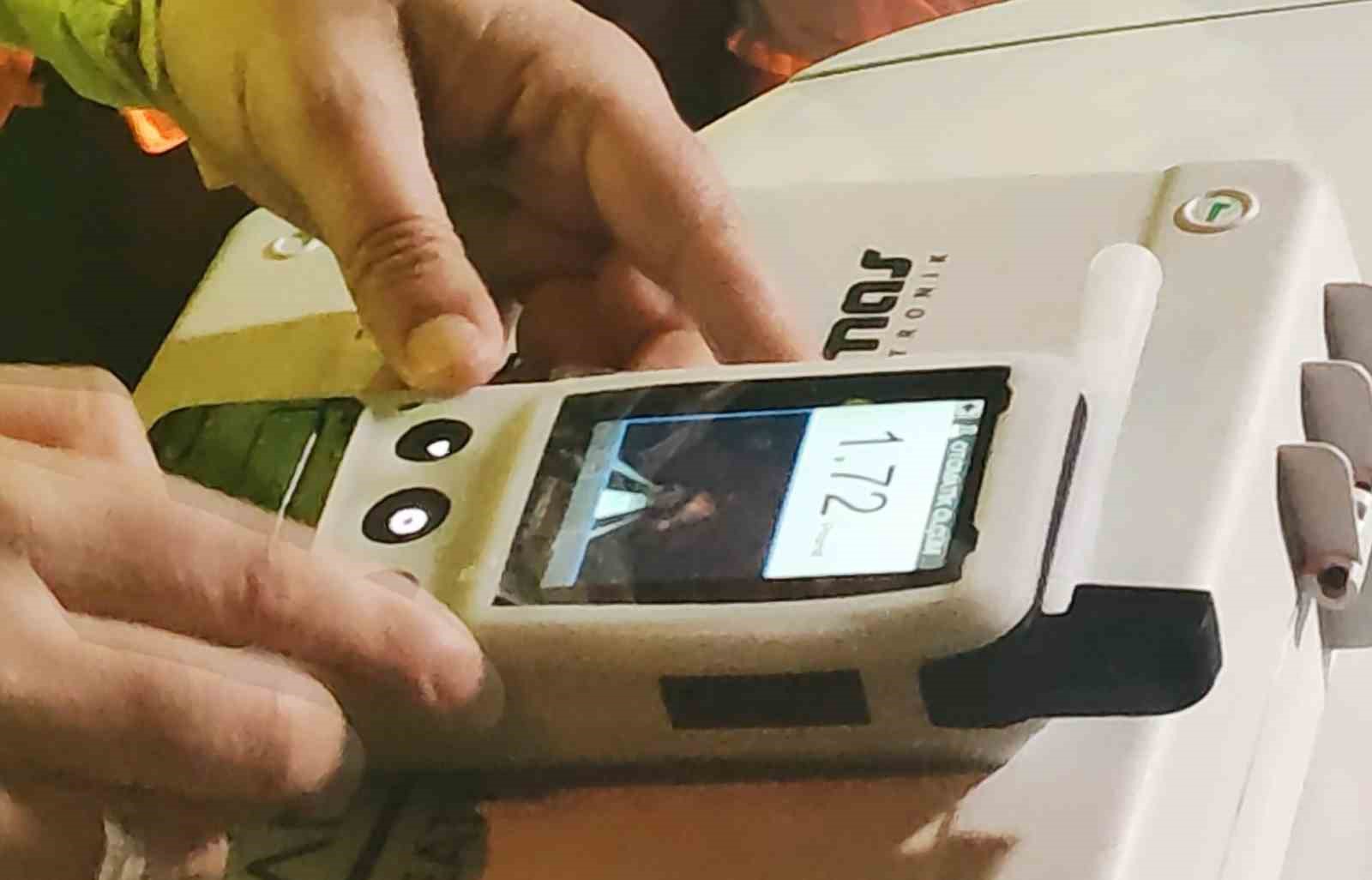 direksiyon basinda alkollu yakalandi polise problemli olan sizsiniz dedi 3