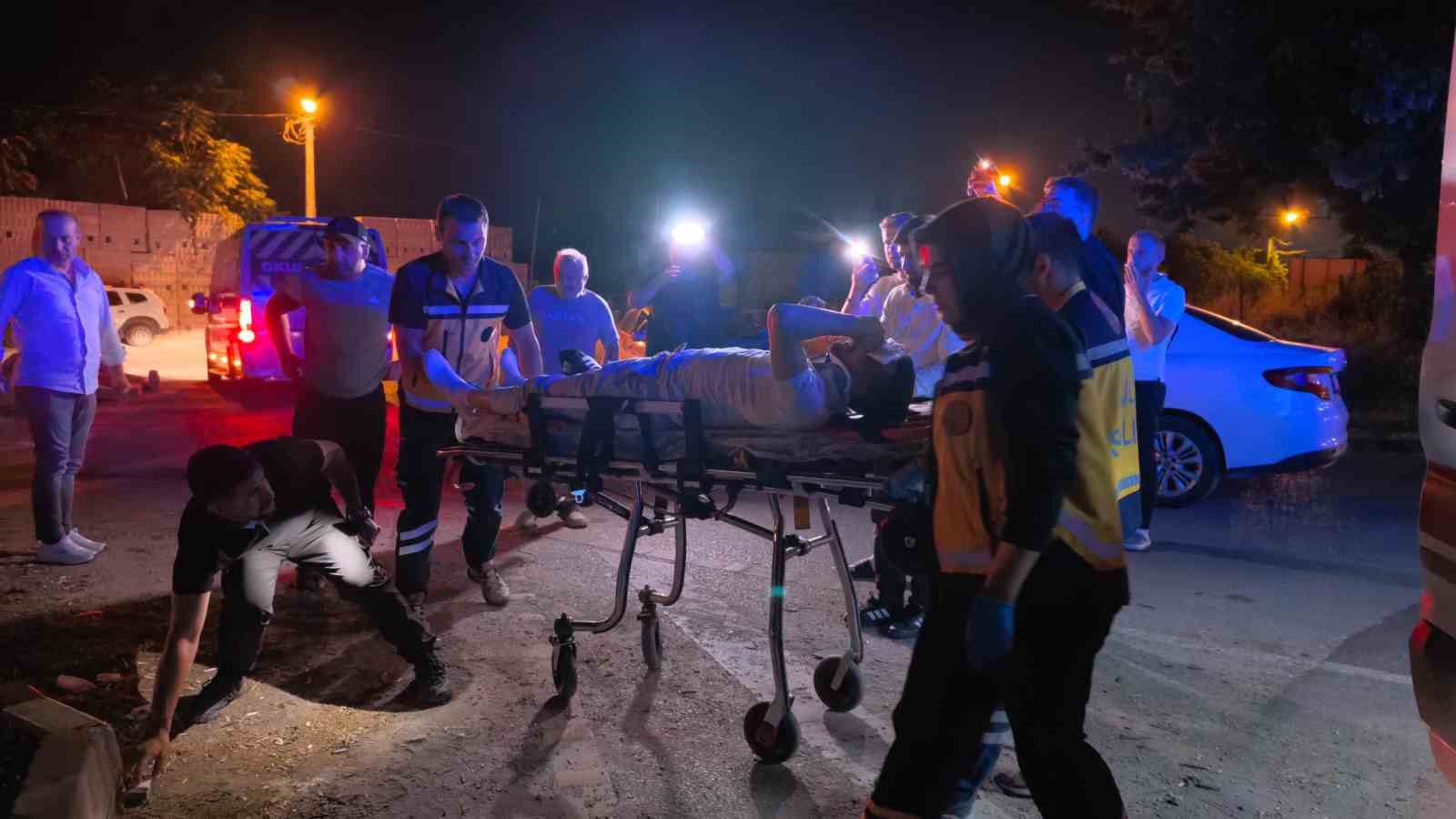 Direksiyon hakimiyetini kaybeden motosiklet sürücüsü ağır yaralandı 6 direksiyon hakimiyetini kaybeden motosiklet surucusu agir yaralandi 2 u7HKtECp