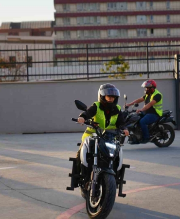 direksiyon-sende-motorsiklet-egitimleri-basladi-A6dymYmb.jpg