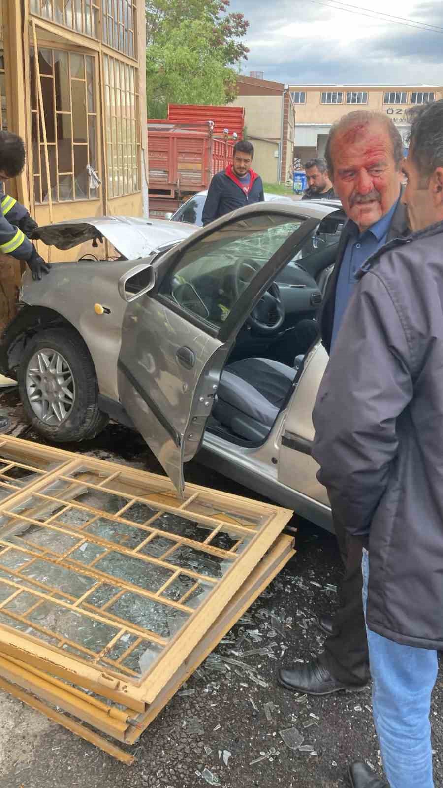 direksiyonda bayildi bos dukkana carparak durabildi 2 wa3vEIqe