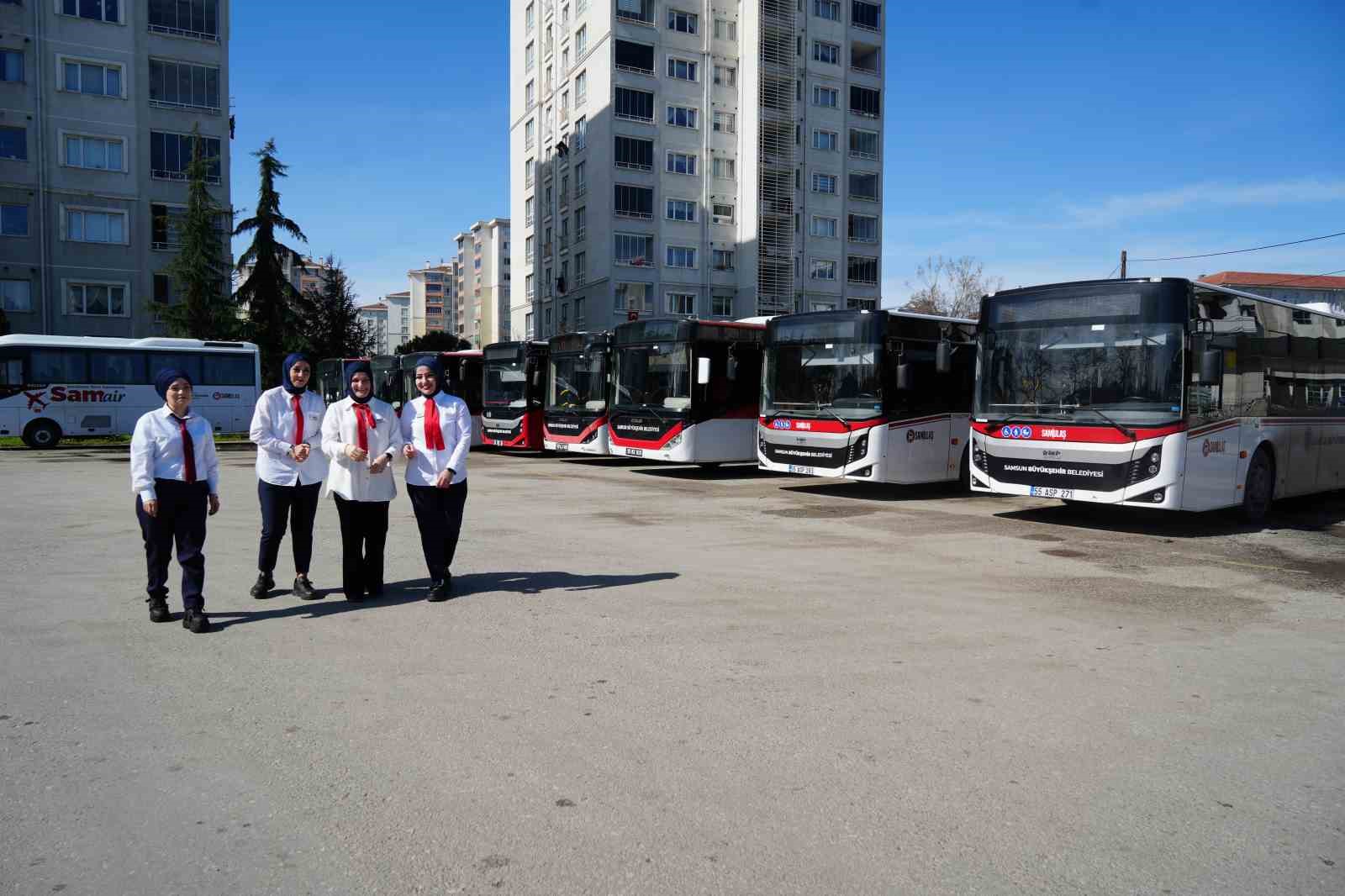 direksiyonda kadin gucu samsunda yolculari kadin soforler tasiyor 3 VyLOvK6g