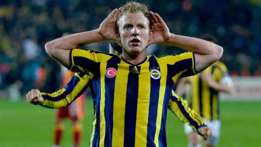 Fenerbahçe’de 4. İsmail Kartal dönemi başladı 7 dirk kuyt 1