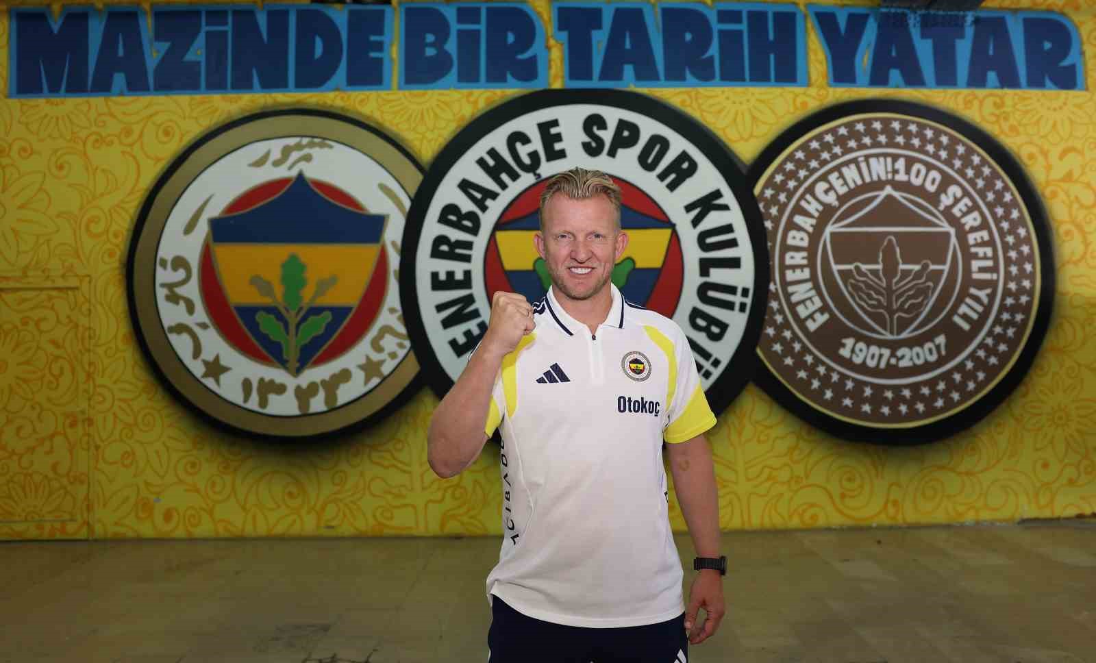 dirk kuyt fenerbahcede yardimci antrenorluk gorevine basladi 3 uFr9K9m5