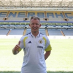 dirk-kuyt-fenerbahcede-yardimci-antrenorluk-gorevine-basladi-d3RsVe9z.jpg