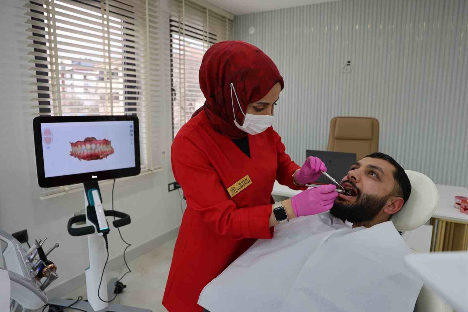 Diş hekiminden uyarı, iftardan sahura bardak bardak çay içenler dikkat 6 dis hekiminden uyari iftardan sahura bardak bardak cay icenler dikkat 2 OCVTJsHu