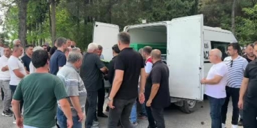 dis-tedavisi-icin-gittigi-hastanede-hayatini-kaybeden-8-yasindaki-kiz-son-yolculuguna-ugurlandi-Bxt7rHcm.jpg
