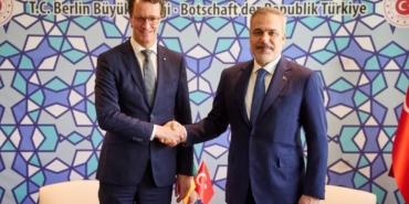 disisleri-bakani-fidan-almanyada-RrBh2YzM.jpg